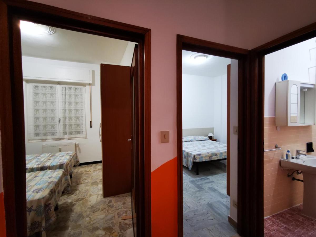 Casa Serena Bordighera Cameră foto